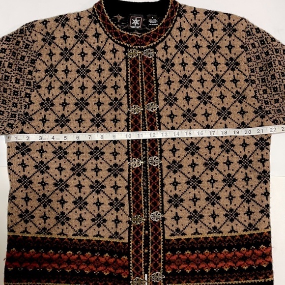 VINTAGE 100% WOOL Skyr Textile Pattern Jacket - Picture 10 of 12